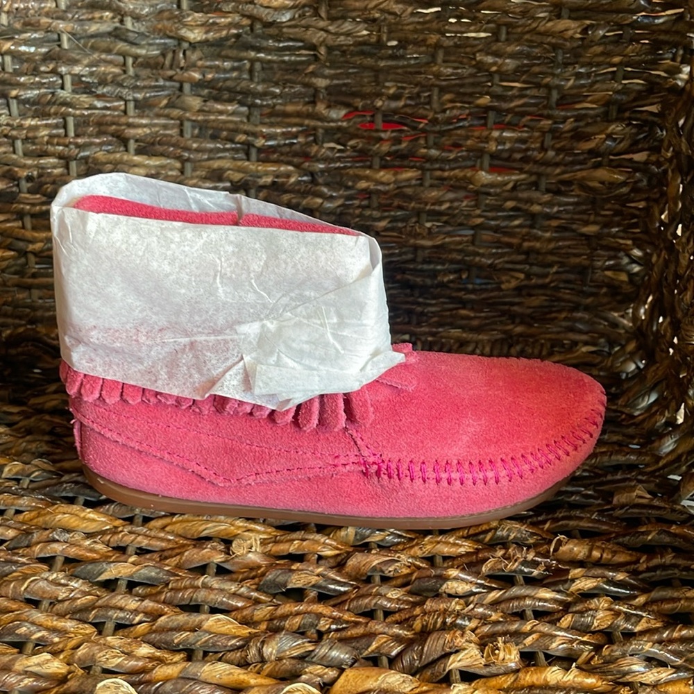 Minnetonka bootie